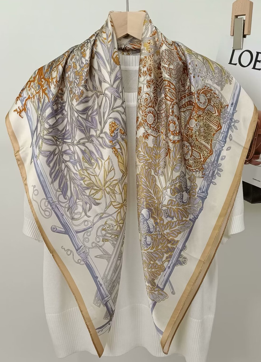 90CM Mulberry Silk Printed Squ - огляд і ціна Silk Scarf Square