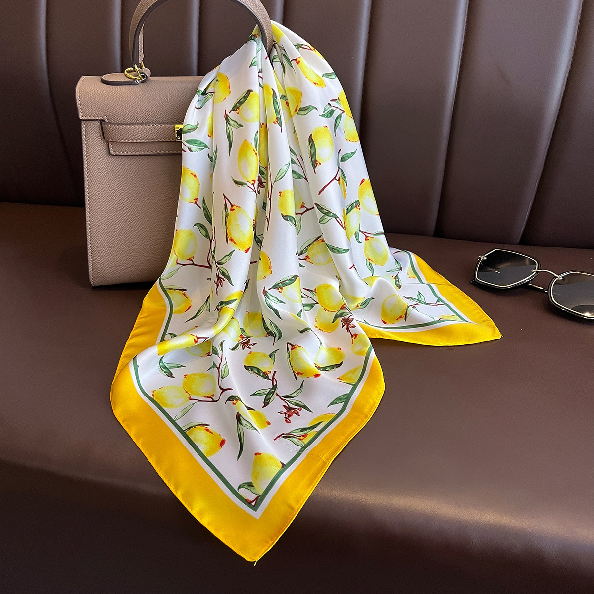 2025 New Yellow Lemon Print Sq - огляд і ціна Silk Scarf Square